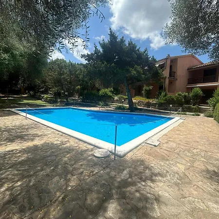 Lovely Sea View With Parking And Pool! شقة