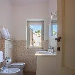 Guesthost - Lovely Sea View With Parking And Pool! *