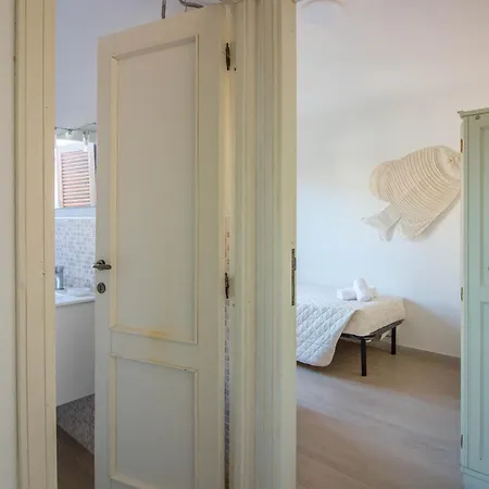 Lejlighed Lovely Sea View With Parking And Pool! *