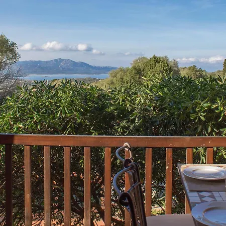 Lejlighed Lovely Sea View With Parking And Pool! *