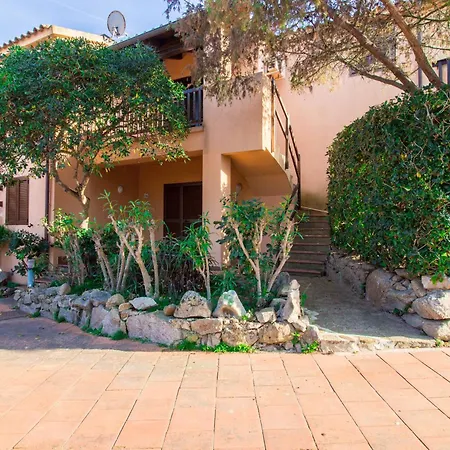 Lovely Sea View With Parking And Pool! Lejlighed Porto Rotondo