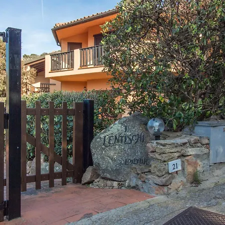 Lovely Sea View With Parking And Pool!