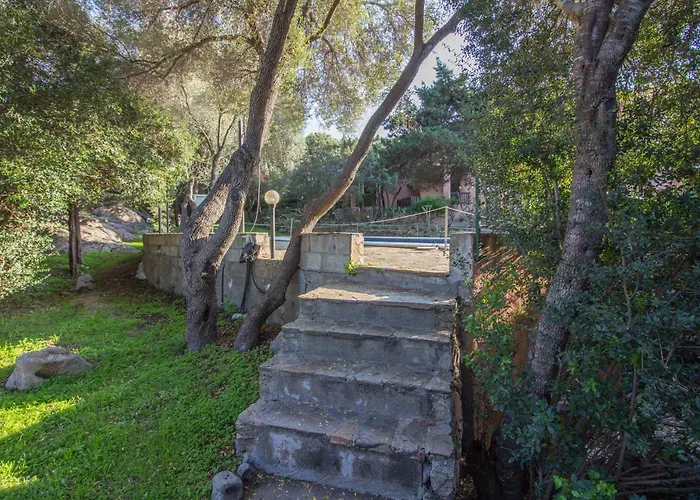 Guesthost - Lovely Sea View With Parking And Pool! Porto Rotondo